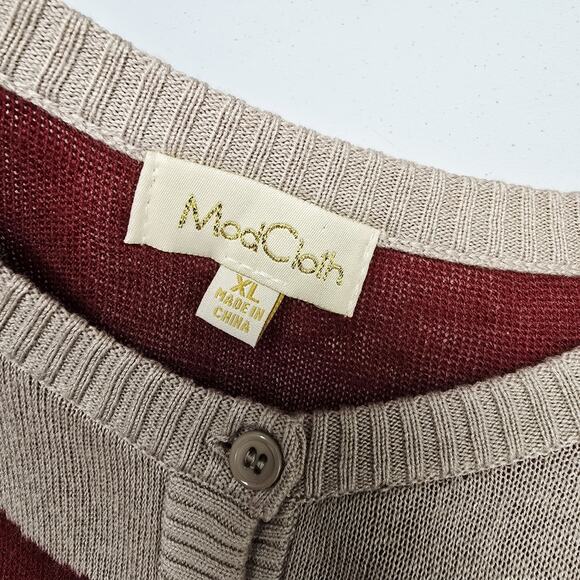 Modcloth Cardigan Sweater Size XL Paris Cafe Button Front Retro Scalloped Rust - Picture 6 of 10